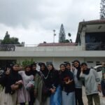 Pemberangkatan menuju villa stone garden Cisarua Bogor